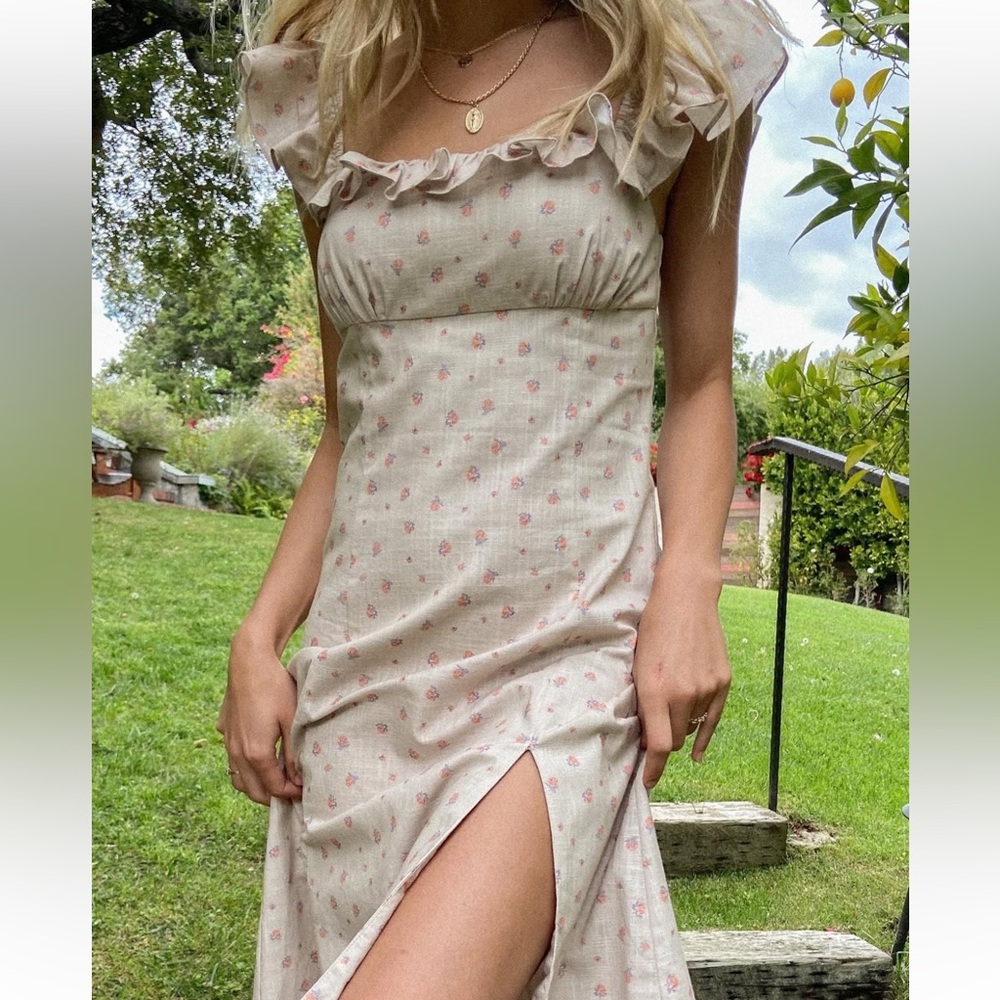Backyard Roses Flora Midi Dress NWT - Picture 2 of 10